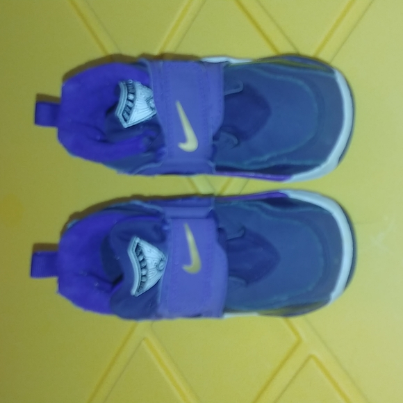 Nike diamond turf 2 09(TD) girl/boy size 7c - Picture 4 of 7